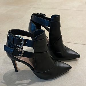 Zara booties size 6
